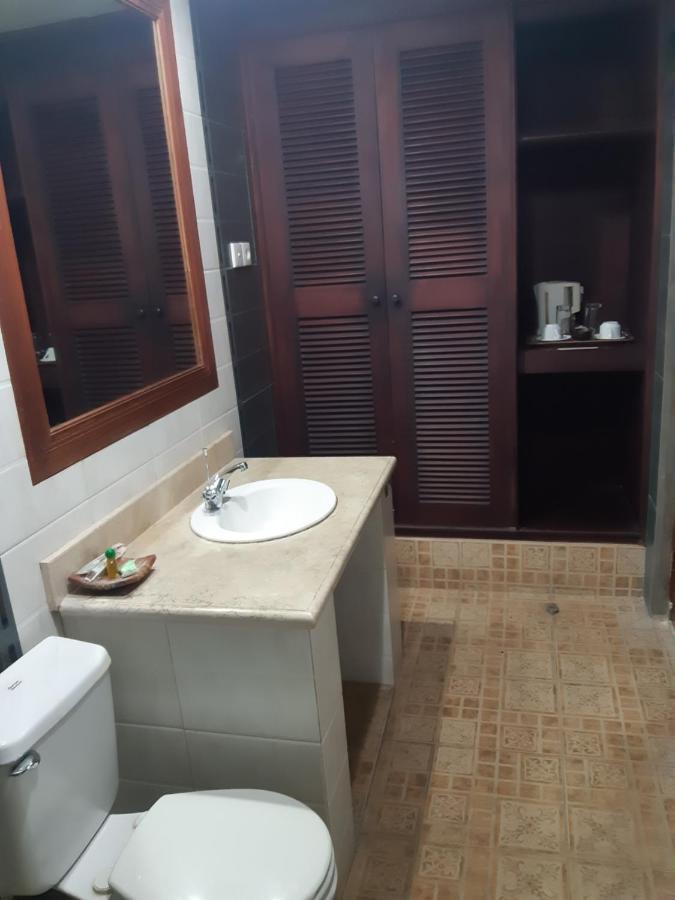 Hotel Zaitun Selaparang Lombok Dış mekan fotoğraf